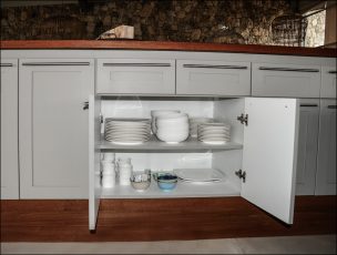 Drawers and cupboards